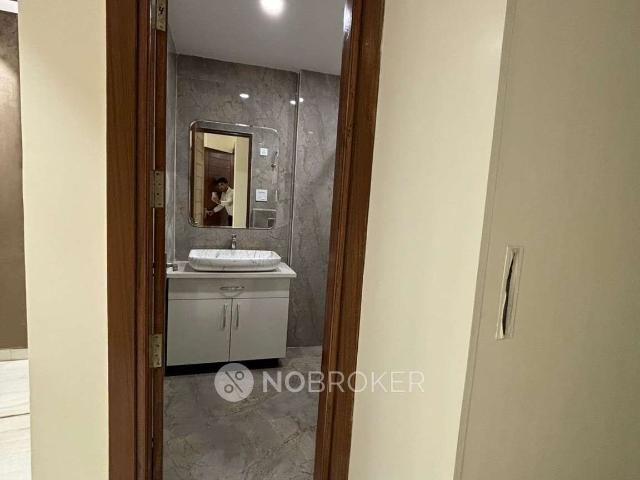 Property for rent in Hariana