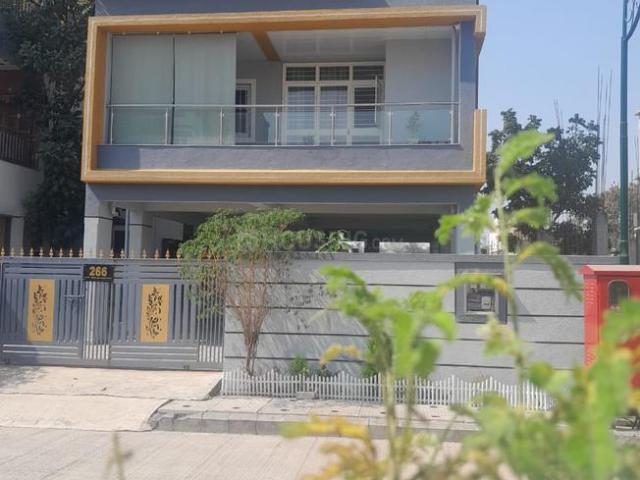 Villa for sale in Poona, National Capital Territory Of Delhi
