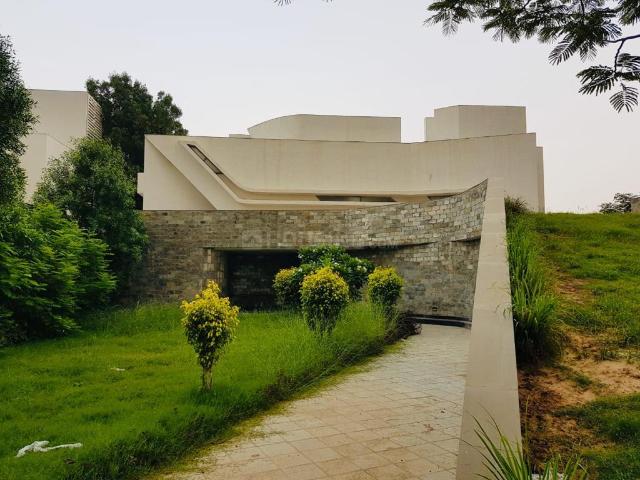 Villa for rent in Adalaj, Gujarat