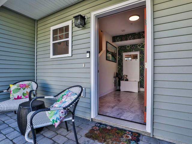 Condo for sale in Epping, Rockingham County