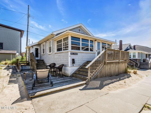 House for sale in Point Pleasant Beach, New Jersey