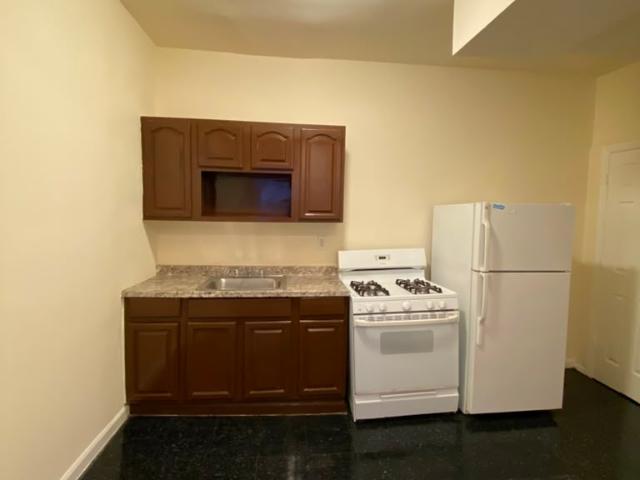 Apartment for rent in Glenwood, New York