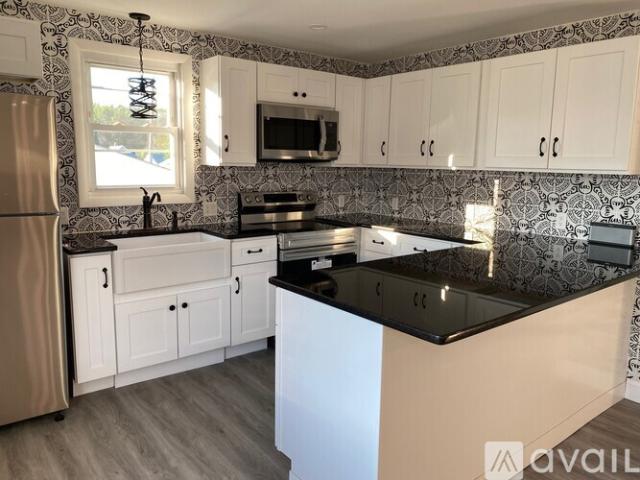 Apartment for rent in Bristol, Rhode Island