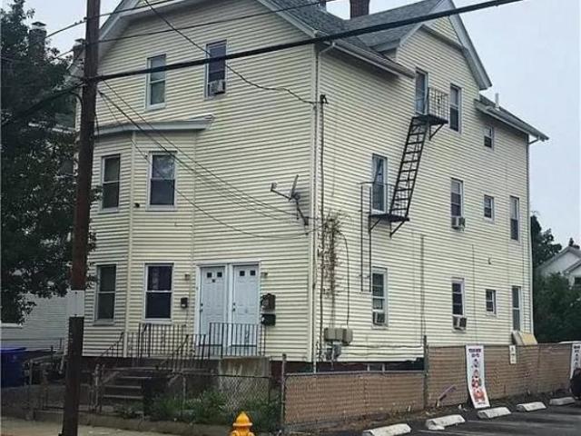 Condo for rent in Pawtucket, Rhode Island