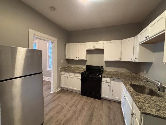 Condo for rent in Chicago Park, Illinois