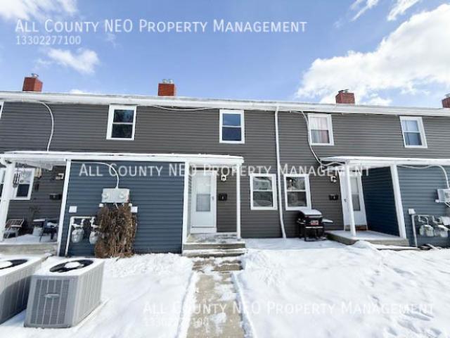 Condo for rent in Portage, Ohio