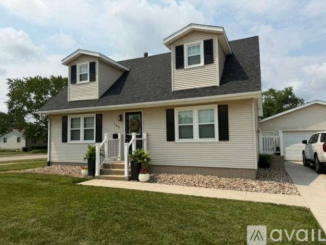 Apartment for rent in De Witt, Iowa