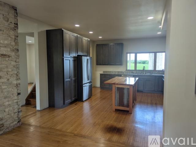 Apartment for rent in Mount Horeb Apartment for rent in Mount Horeb