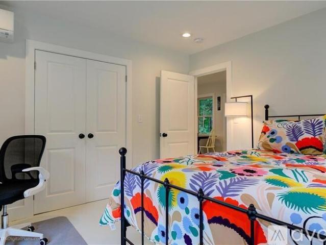 Apartment for rent in Jamestown, Rhode Island