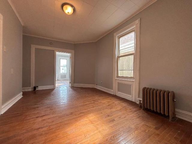 Condo for rent in Elizabeth, New Jersey
