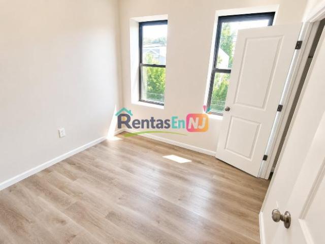 Condo for rent in Newark, New Jersey