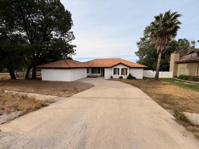 House for rent in Nuevo, California