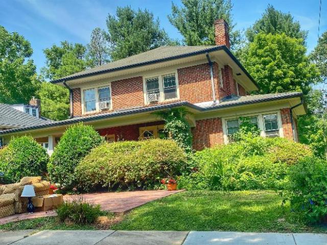 House for rent in Asheville