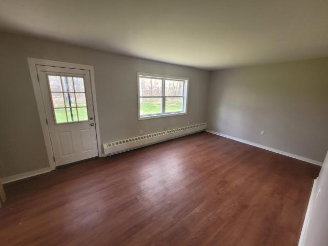 Townhouse for rent in Bangor, Wales