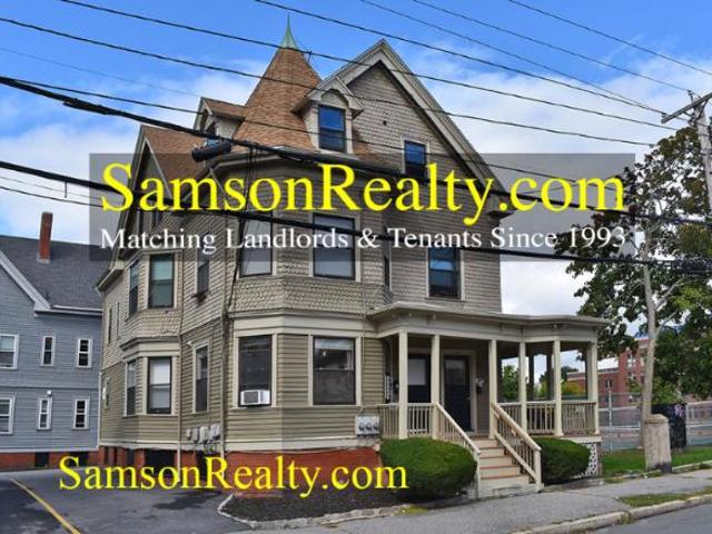 Townhouse for rent in Providence Townhouse for rent in Providence