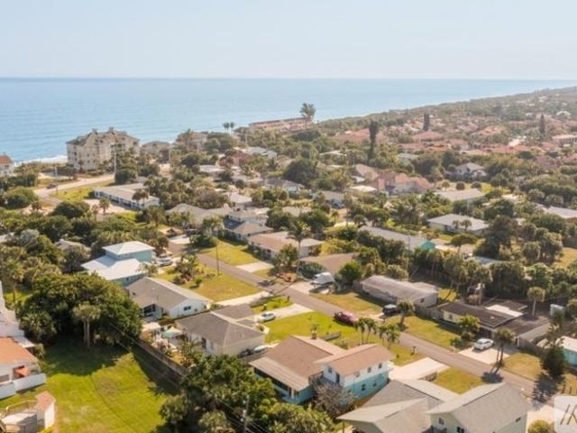 Apartment for rent in Melbourne Beach, Florida