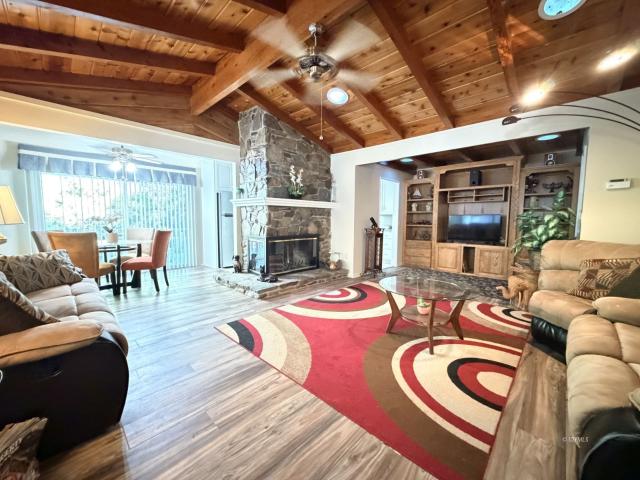 Apartment for rent in Idyllwild, California