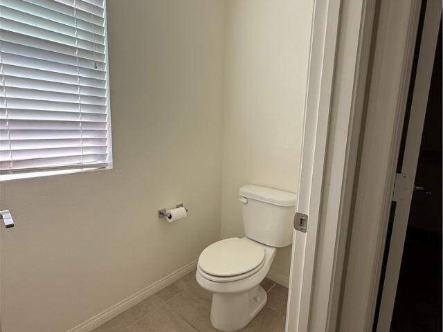 Apartment for rent in Lake Elsinore, California