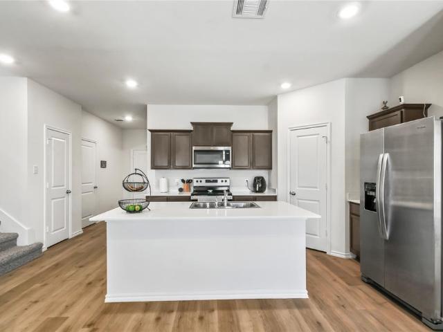 Apartment for rent in Pilot Point, Texas