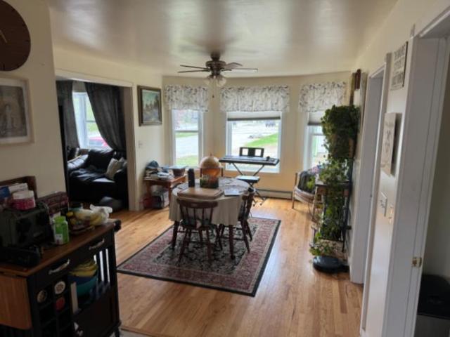House for rent in Farmingdale, Maine
