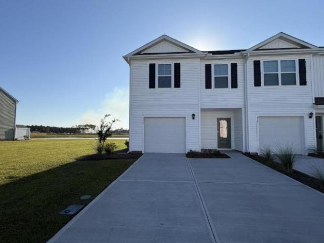 Townhouse for rent in Castle Hayne, North Carolina
