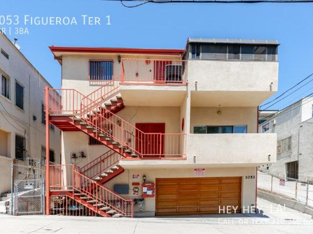Townhouse for rent in Los Angeles