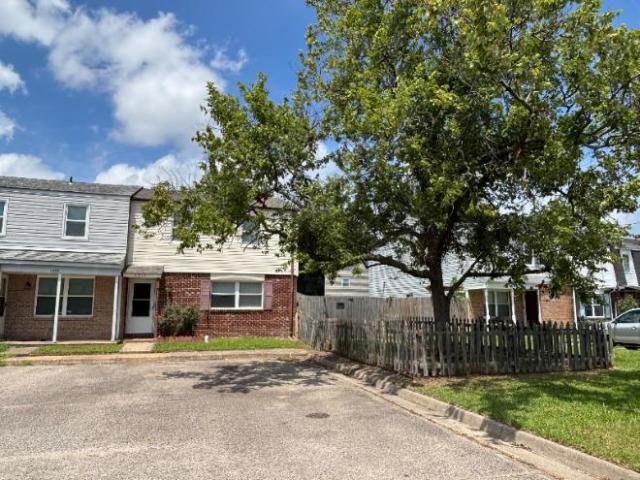 Townhouse for rent in Virginia Beach