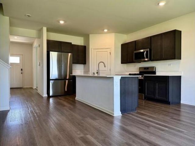 Townhouse for rent in Plainfield, Illinois