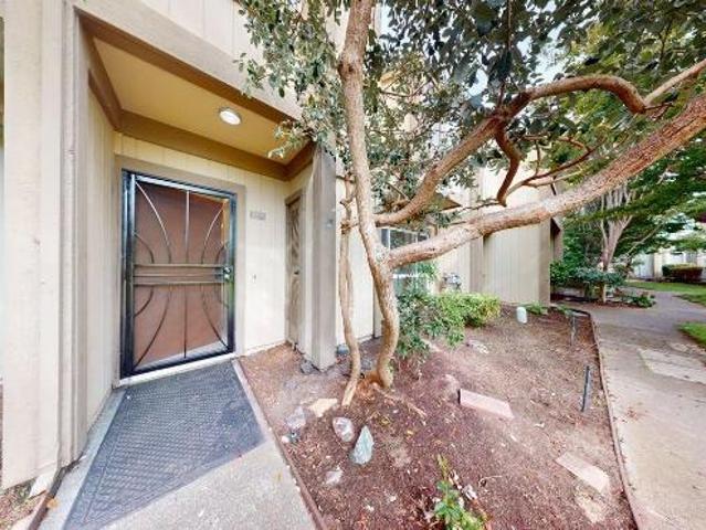 Townhouse for rent in Alameda, California