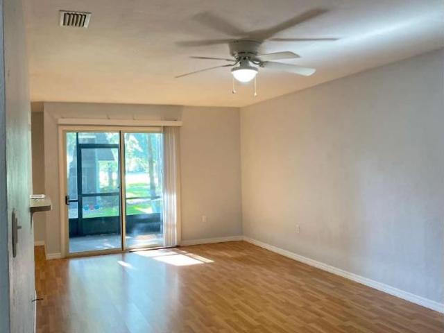 Townhouse for rent in Gainesville