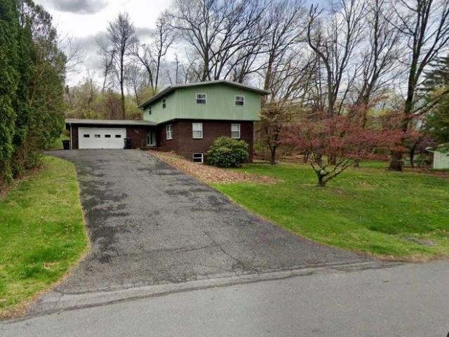 House for rent in Lemont, Pennsylvania