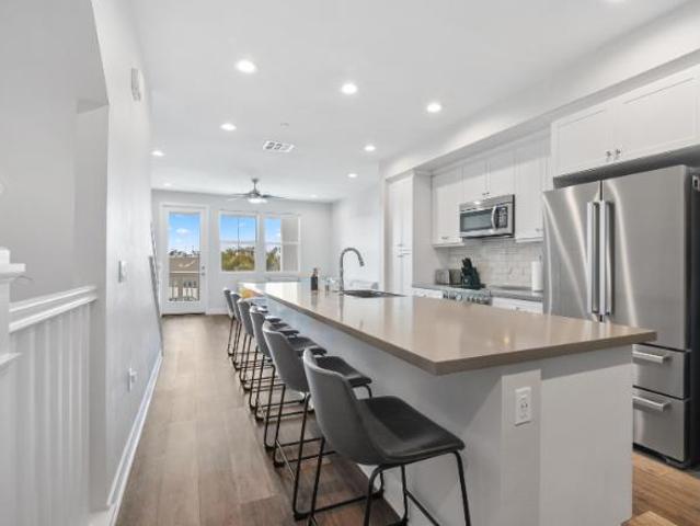 Townhouse for rent in Oceanside, California