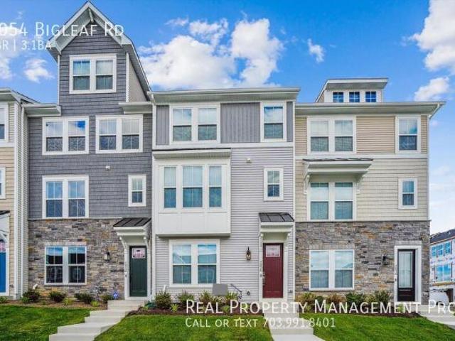 Townhouse for rent in Fredericksburg