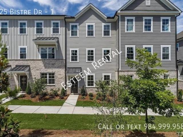 Townhouse for rent in Wake, North Carolina