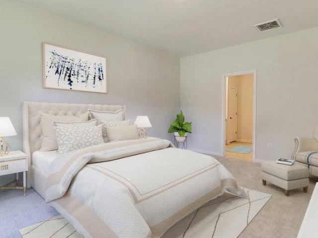 Room for rent in Bloomingdale, Georgia