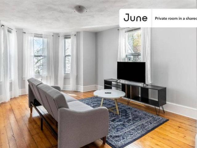 Room for rent in Mattapan, Boston