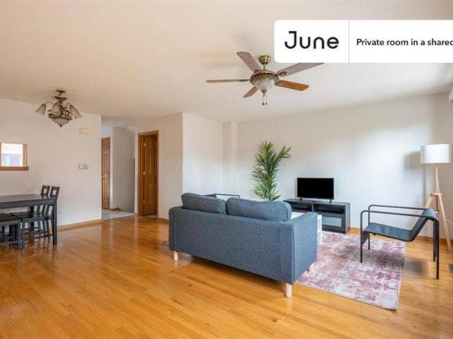 Room for rent in Chicago Park, Illinois
