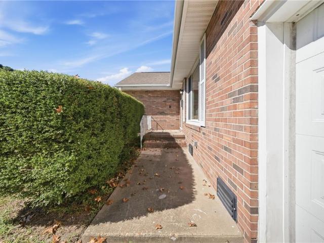 House for sale in Riverdale, Hampton