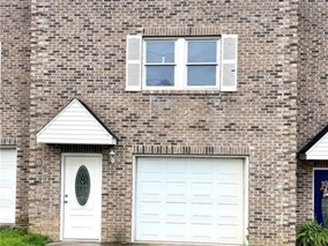 Townhouse for sale in West Virginia