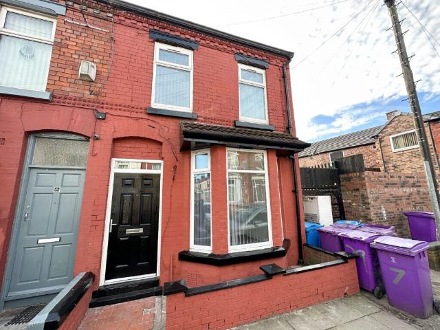 House for rent in Calderstones