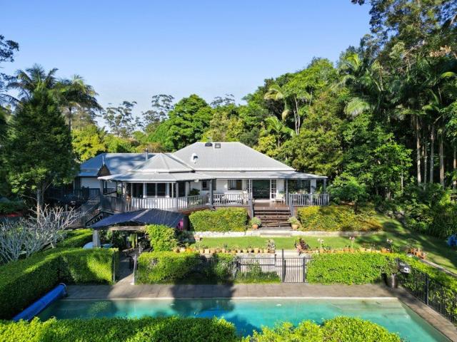 Cottage for sale in Tamborine Mountain, Queensland