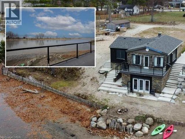House for sale in Wasaga Beach, Ontario