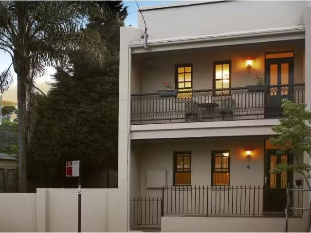 Condo for rent in Sydney, New South Wales