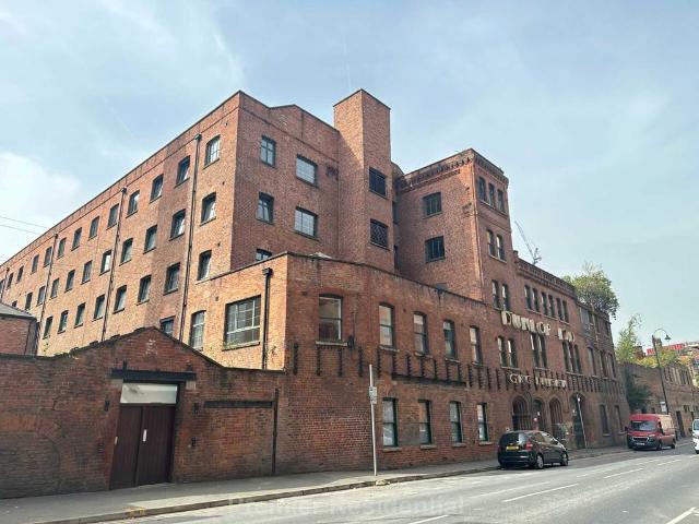 Apartment for rent in First Street, Manchester