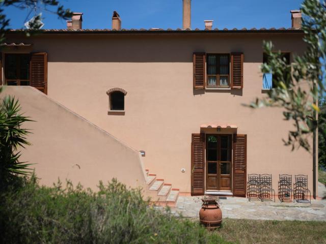 Casa in vendita a Rio, Toscana
