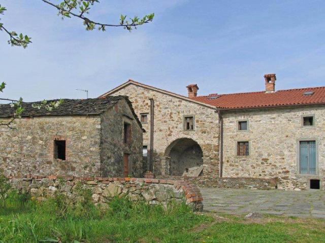 Casa in vendita a Pontremoli, Toscana