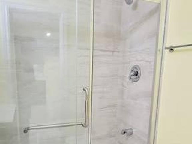 House for rent in Ajax