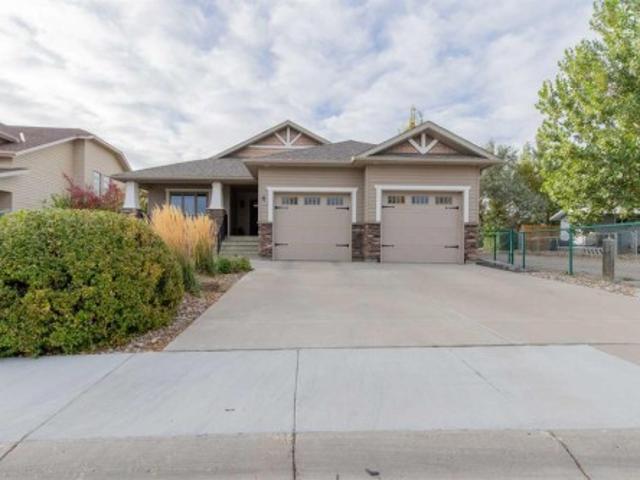 House for sale in Paradise Canyon, Lethbridge