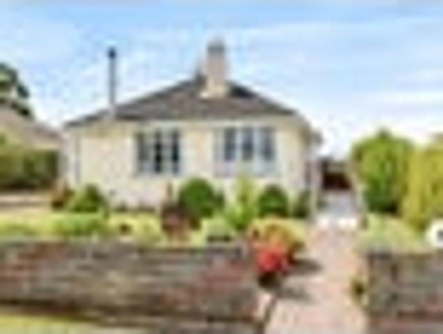 House for sale in Stratford, Stratford District