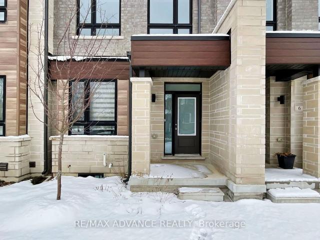 Townhouse for sale in Woburn, Ontario